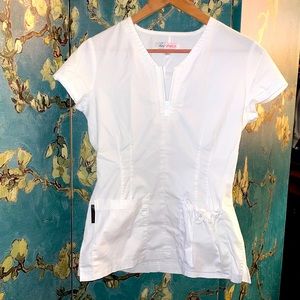 Koi white stretch scrub top xs
